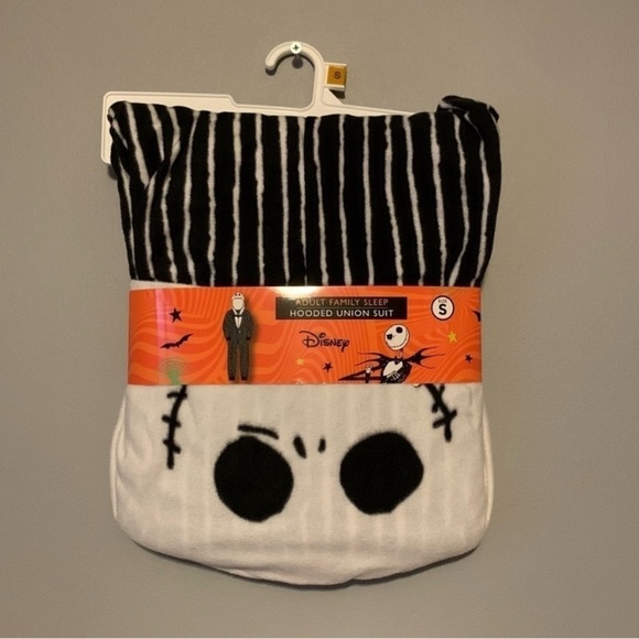 NWT. DISNEY Nightmare Before Christmas Jack Skellington Adult - Picture 3 of 5